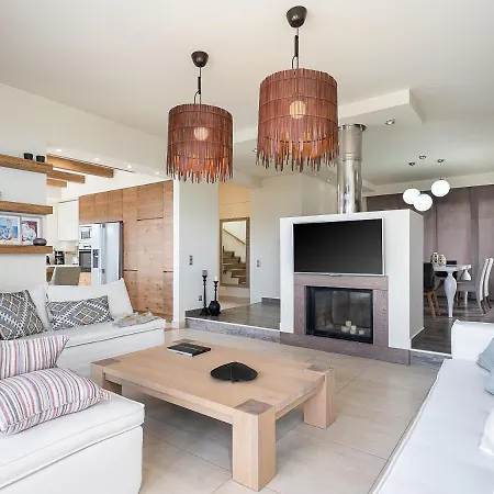 Amavi - Private Heated Pool Villa