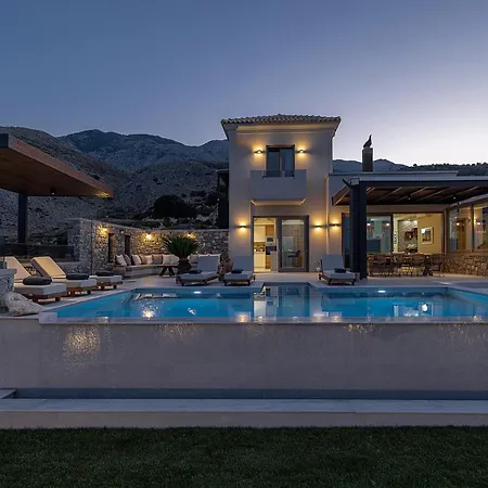 Amavi - Private Heated Pool Kato Asites